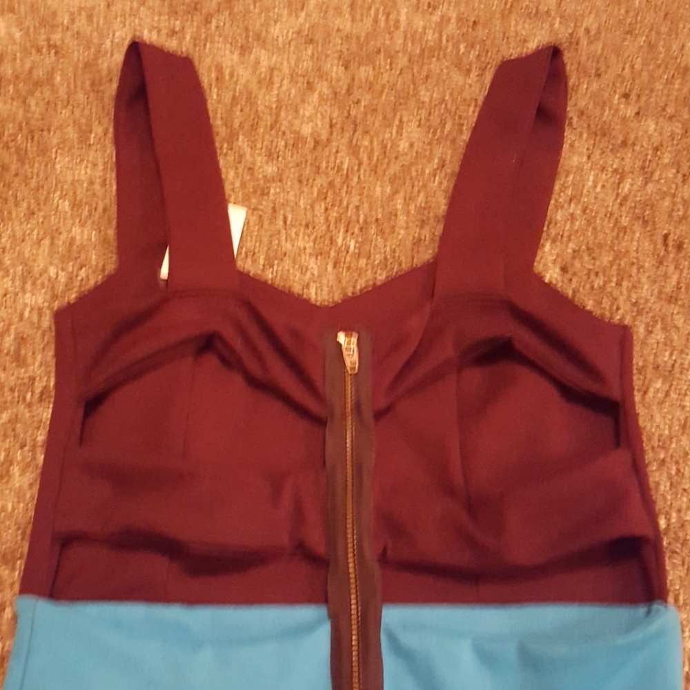 Colorblock dress - Picture 3 of 3
